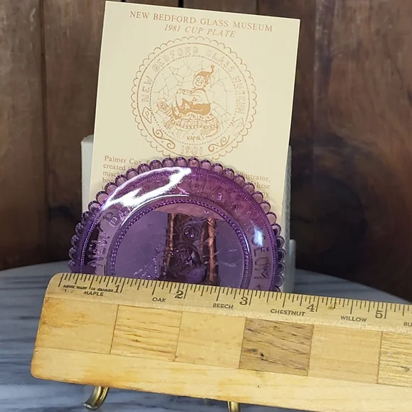 New Bedford Glass Plate - Picture 4 of 10